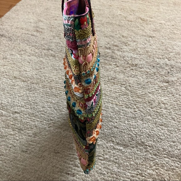 AUTH FENDI VINTAGE TAPESTRY FLORAL BEADED TEXTURED JEWELED SNAKE MINI TOTE BAG!! - Picture 7 of 14